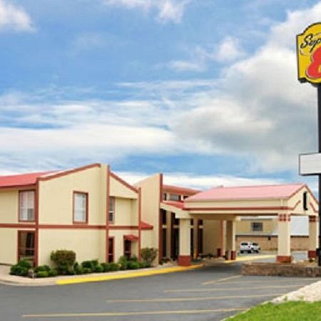 Super 8 By Wyndham Kerrville Tx Exteriér fotografie